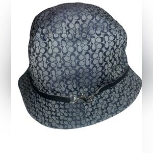 Pre owned COACH Bucket Hat